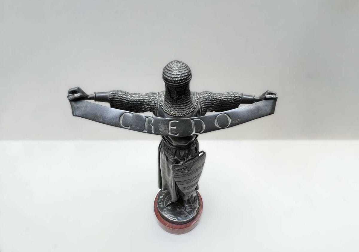 Credo par Emmanuel Frémiet, sculpture en bronze du XIXe siècle représentant un chevalier croisé