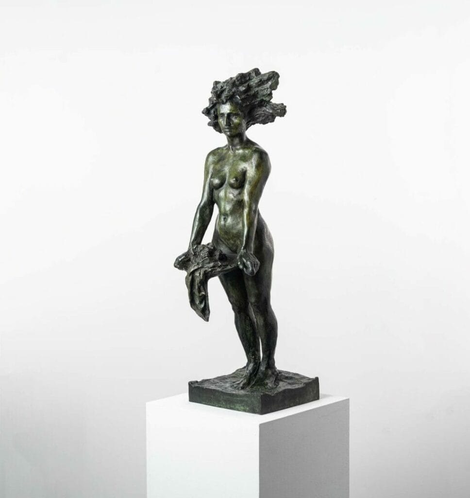 Guy Le Perse’s bronze sculpture of Salome, influenced by great myths and biblical scripture. His inspiration also comes from Rodin and Michelangelo.
