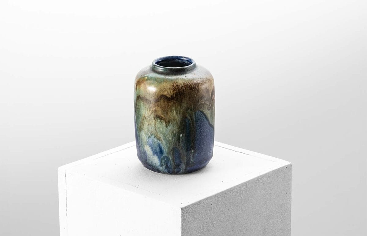 Petit vase "Cha-Ire" en grès fond bleu et coulées d’émaux "fourrure de lièvre" - Jean Pointu – Image 5